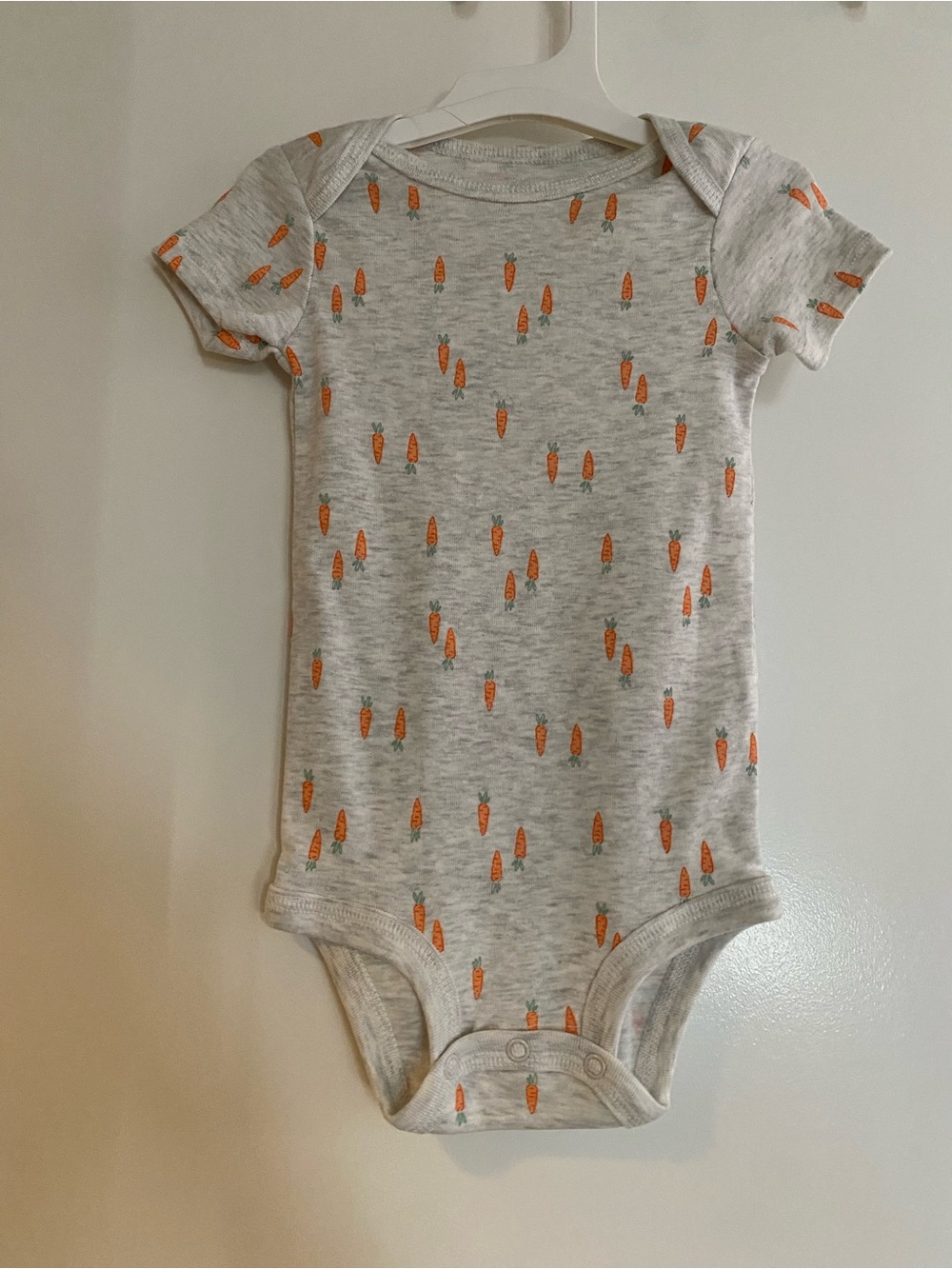 Carter's Light Gray Bodysuit with Orange Carrot Print